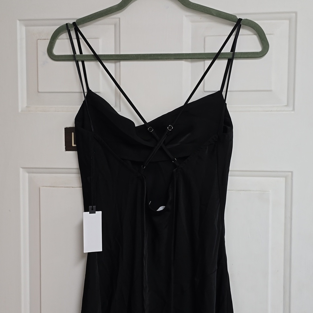 ASTR THE LABEL Gaia Midi Dress - Picture 7 of 13